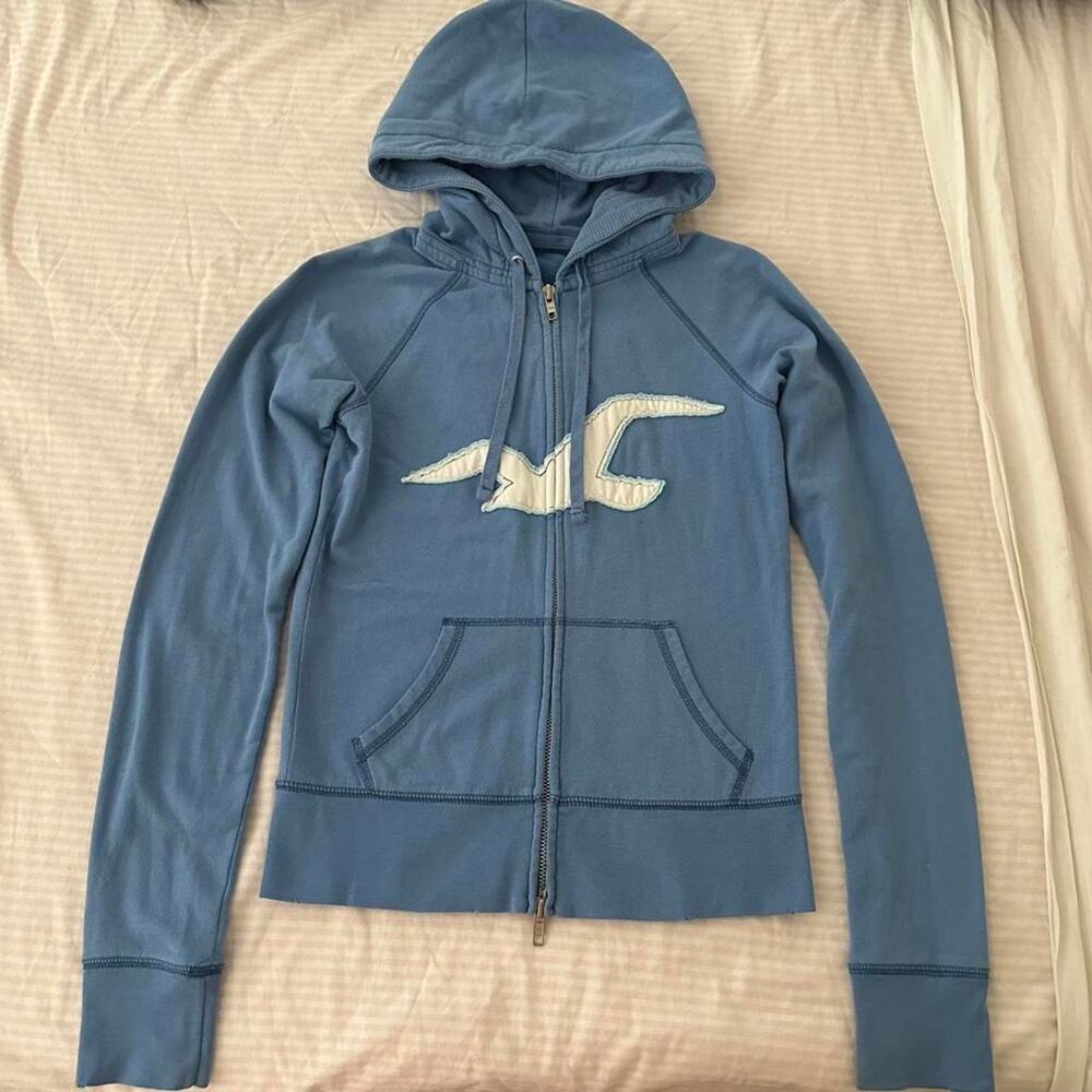 Y2k hollister blue sweater
